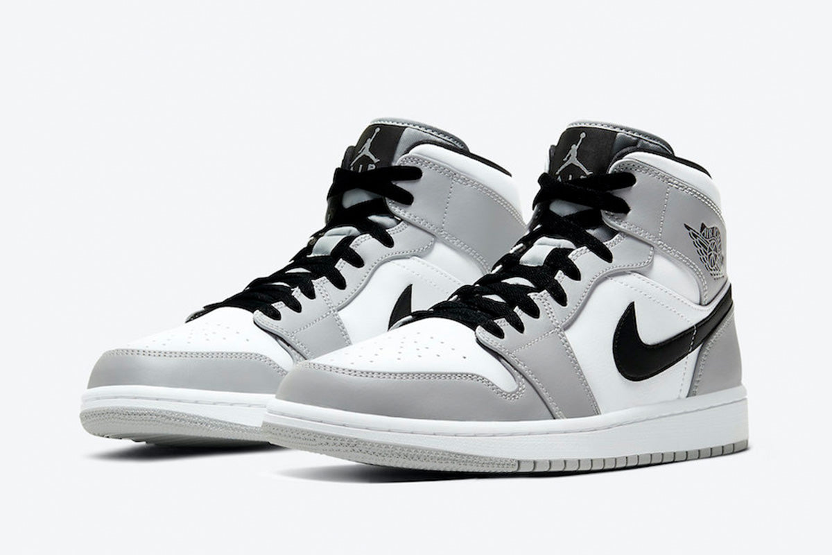AJ 1 Mid ‘Smoke Grey’